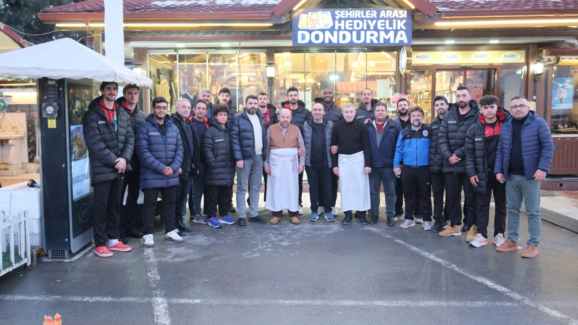 Namağlup liderliğini sürdüren Onikişubat Belediyespor Voleybol Takımı’na MADO dopingi