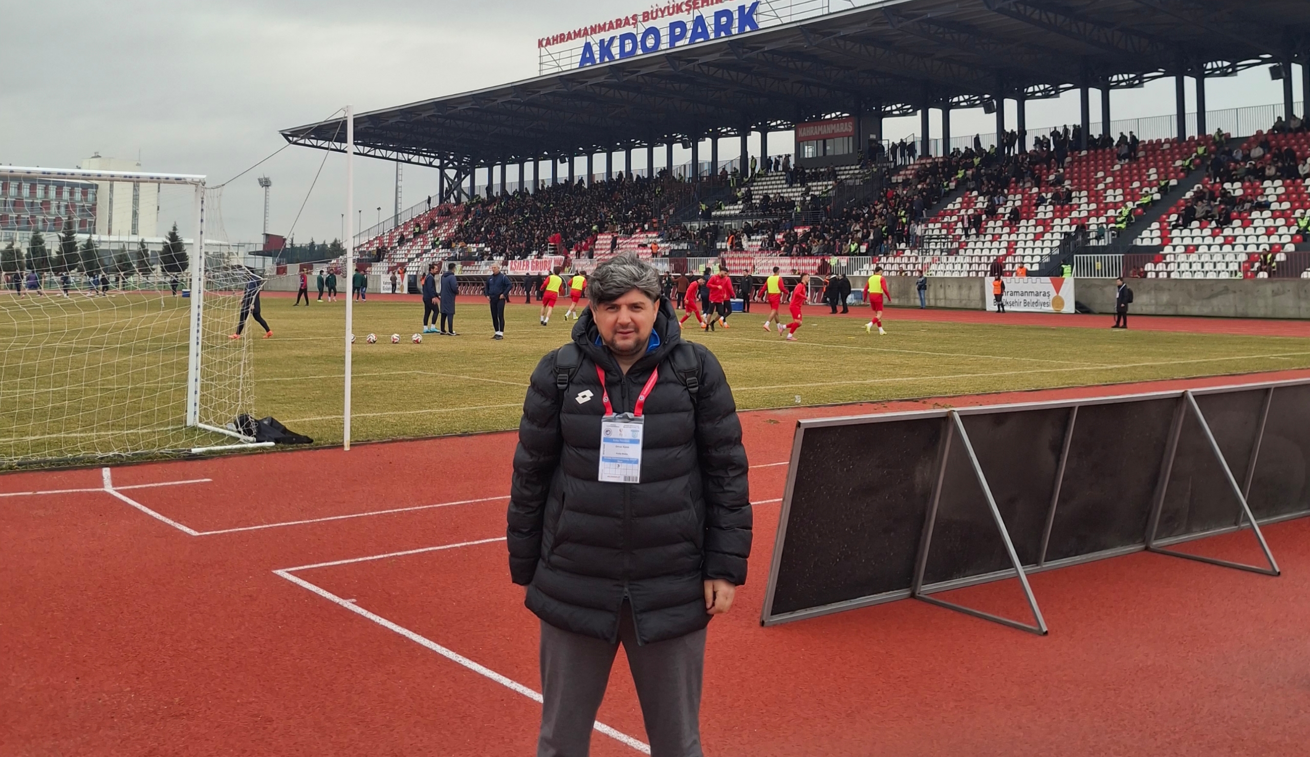 Bu şehir, tribünleri doldurmayı da bilir, yüreğiyle takımının arkasında durmayı da