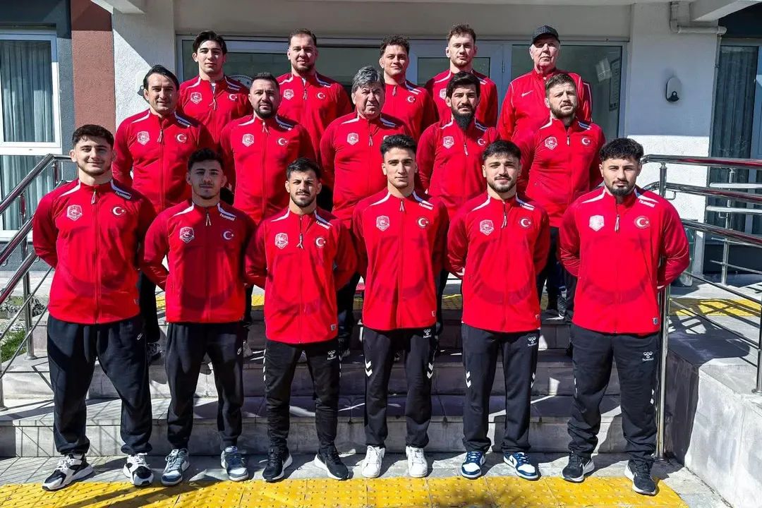 Kahramanmaraşlı güreşçiler Avrupa Şampiyonası’nda Türkiye’yi temsil edecek