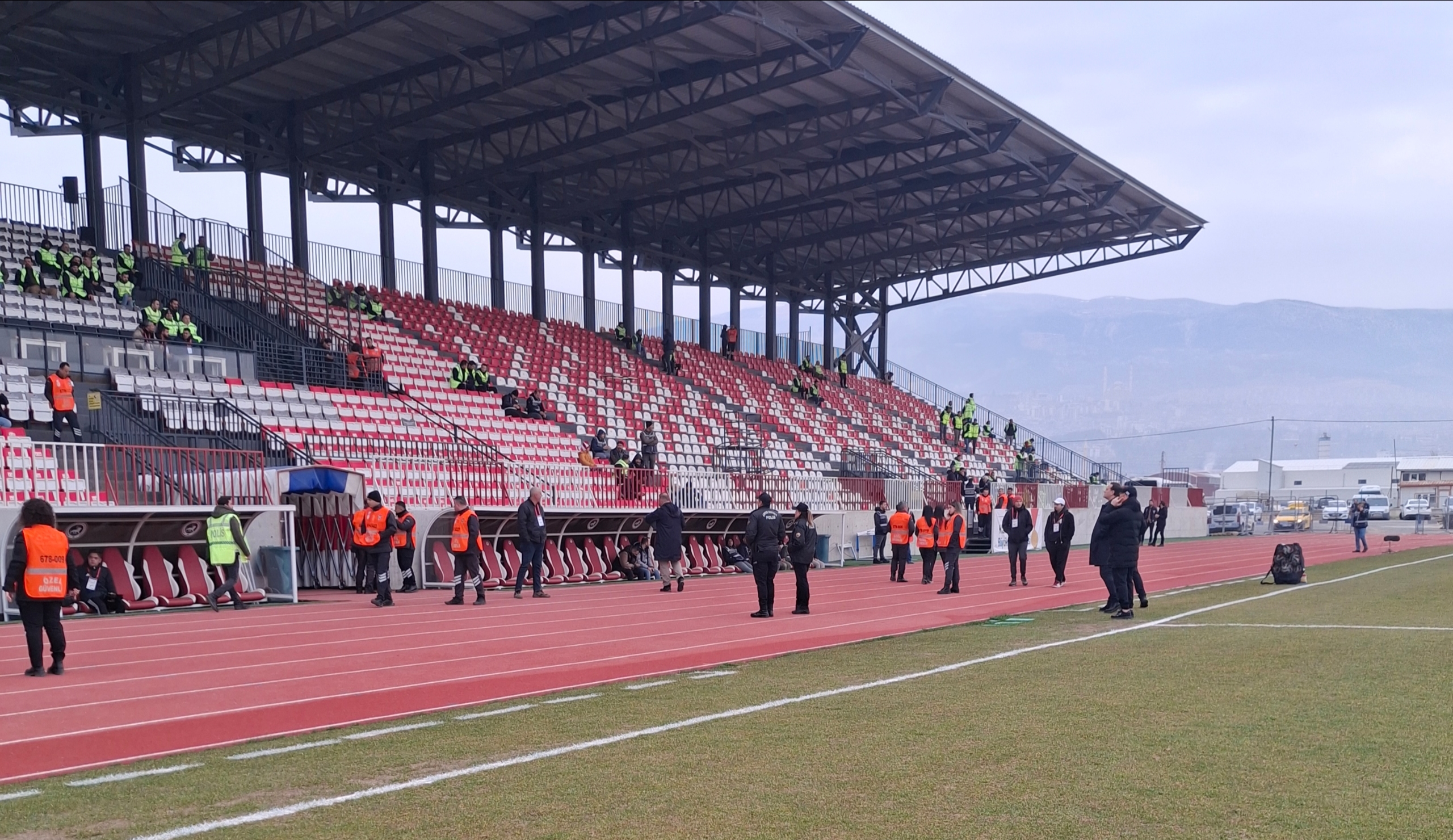 Kahramanmaraş İstiklalspor – Bursaspor Maçı Öncesi Stadyumda Son Durum: