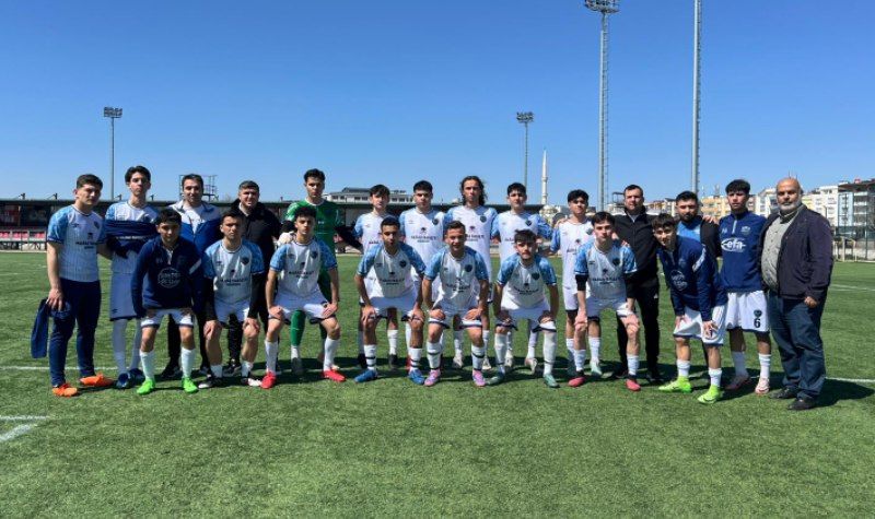 Maraş Demirspor, U16 Türkiye Şampiyonası’na Veda Etti