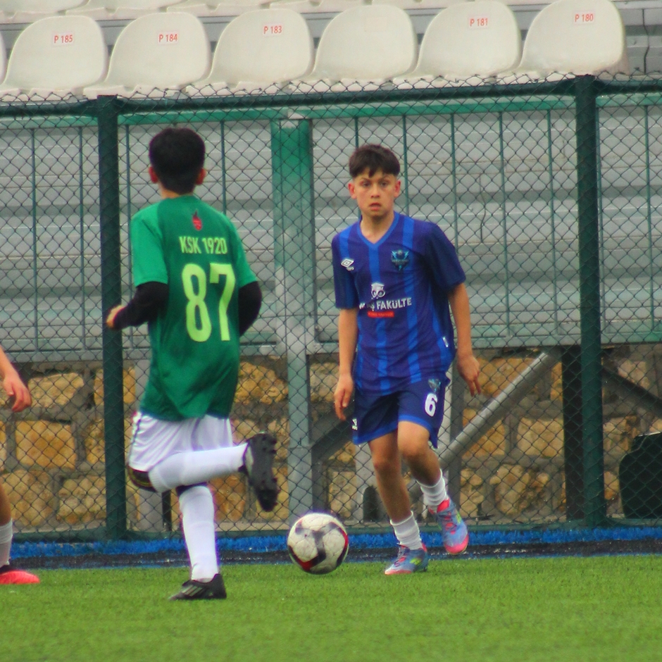 Kurtuluş 1920 Spor ile Maraş Demirspor Maçından Kareler