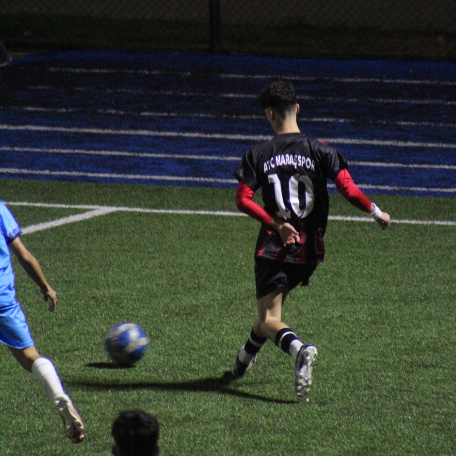 Atc Maraşspor – Necip Fazılspor maçtan kareler.