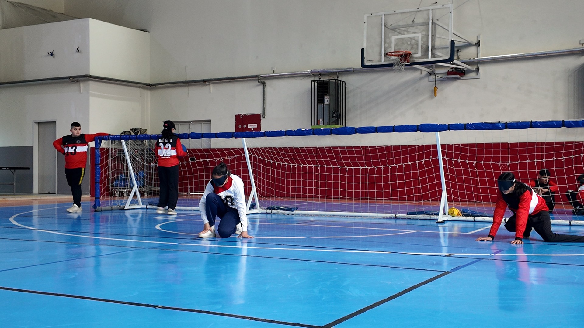 Gaziantepli Sporcular Kahramanmaraş Büyükşehir’in Goalball Sahasına Hayran Kaldı