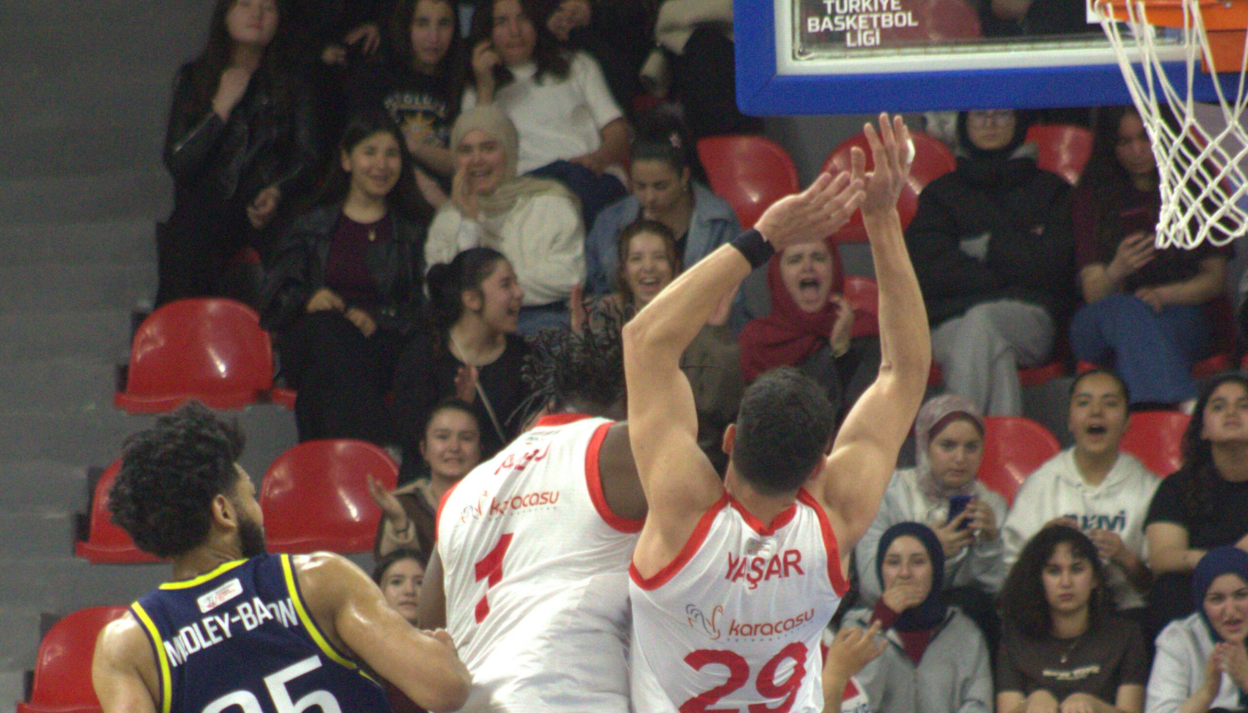 Basketbol Süper Ligi’ne Yükselme Yolunda Kipaş İstiklal Basketbol’un Play-In’deki Rakibi ve Maç Tarihi Belli Oldu!