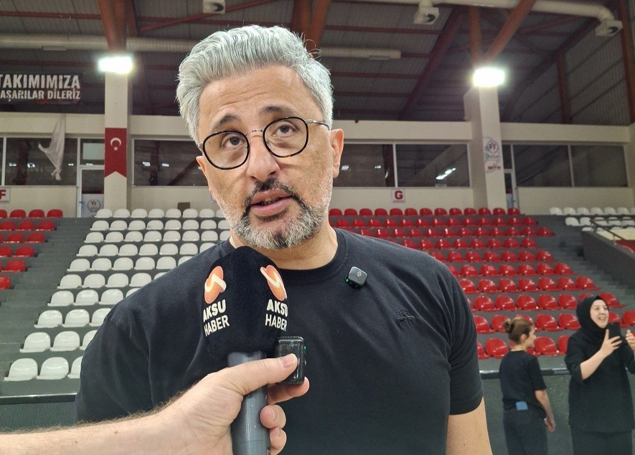 Serkan Erdoğan’dan Anlamlı Mesaj: “Silah Değil, Top Verin”