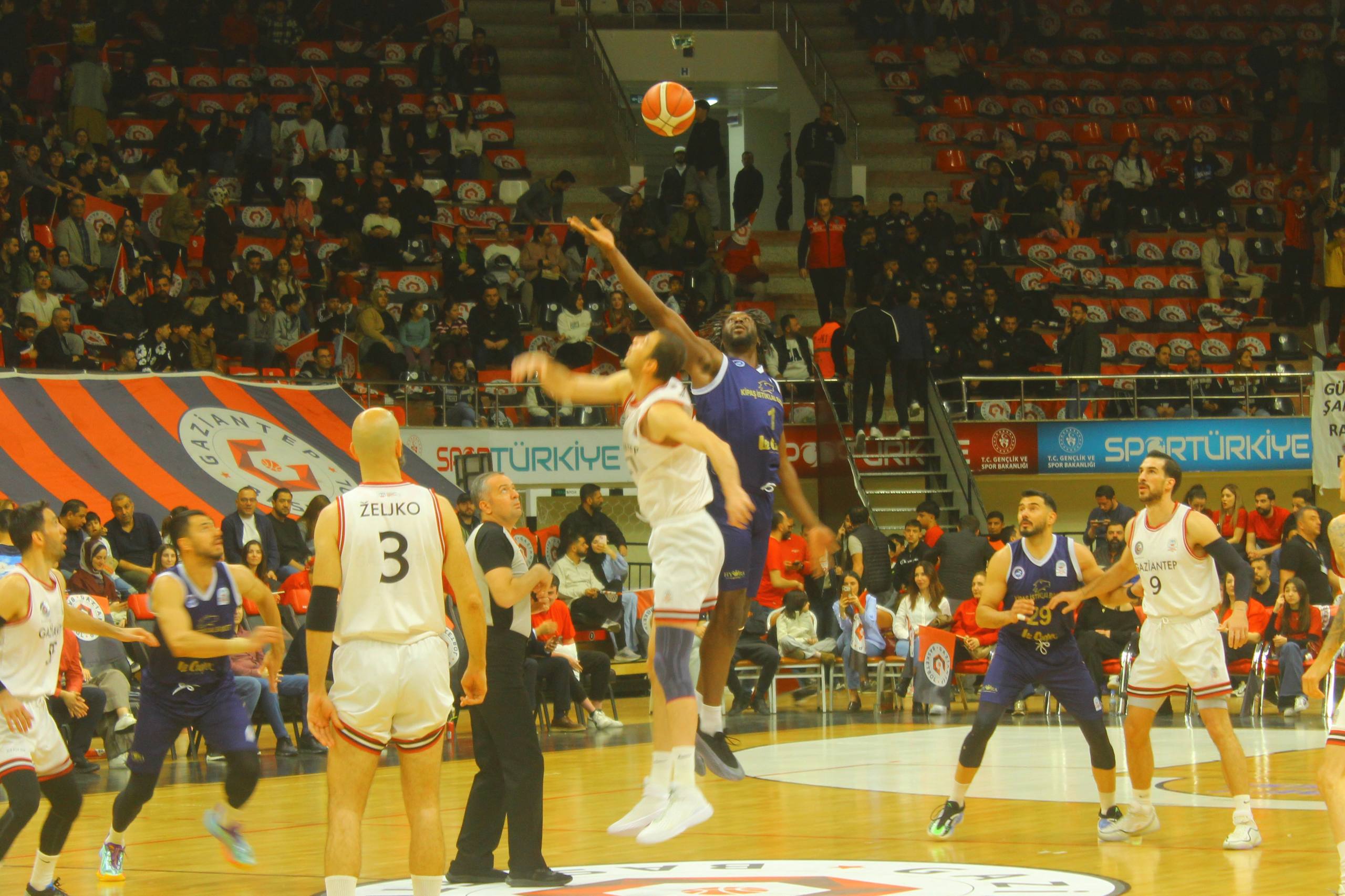Kipaş İstiklal Spor’un Play-Off Serüveni Sona Erdi