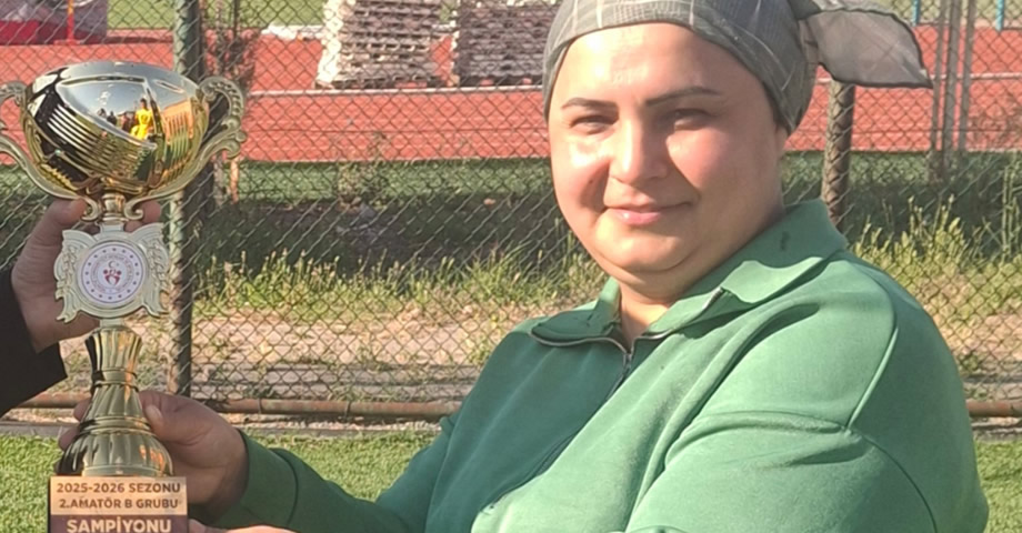 Kadın Başkan Dilek Bozdağ’dan Şampiyon Takıma Prim Müjdesi
