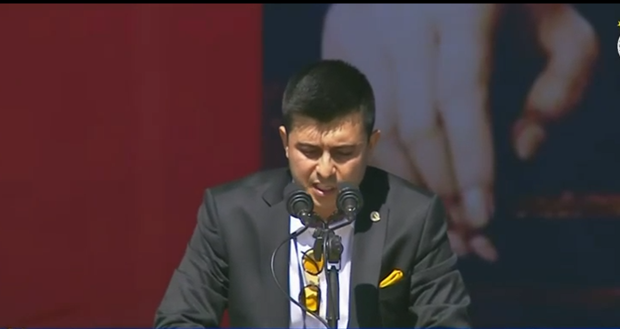 Kahramanmaraşlı Avukat Mustafa Bayazıt’ın Fenerbahçe Kongresindeki Sözleri Gündem Oldu