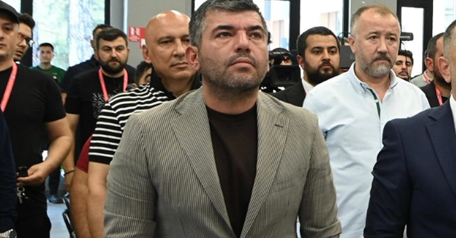 Ahmet Gaffar Akarca, Alpaslan Öztürk’ün Geçen Sezonki ve Yeni Sezon Ücretini Açıkladı