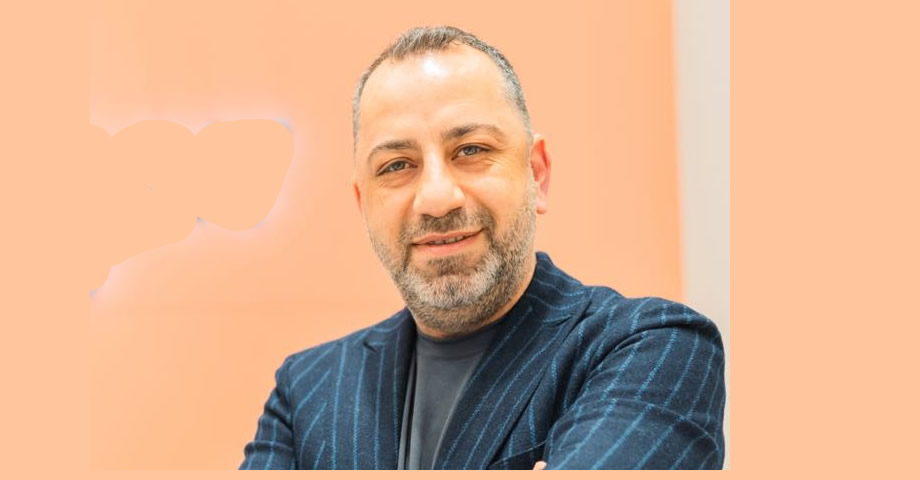 Ahmet Gülpak Kimdir?