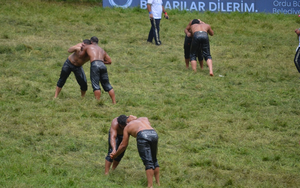 665. Tarihi Kırkpınar Yağlı Güreşleri’nden kareler