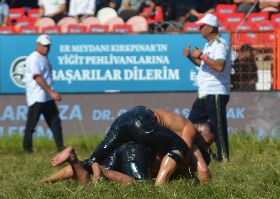 Kırkpınar’da yarı final eşleşmeleri belli oldu