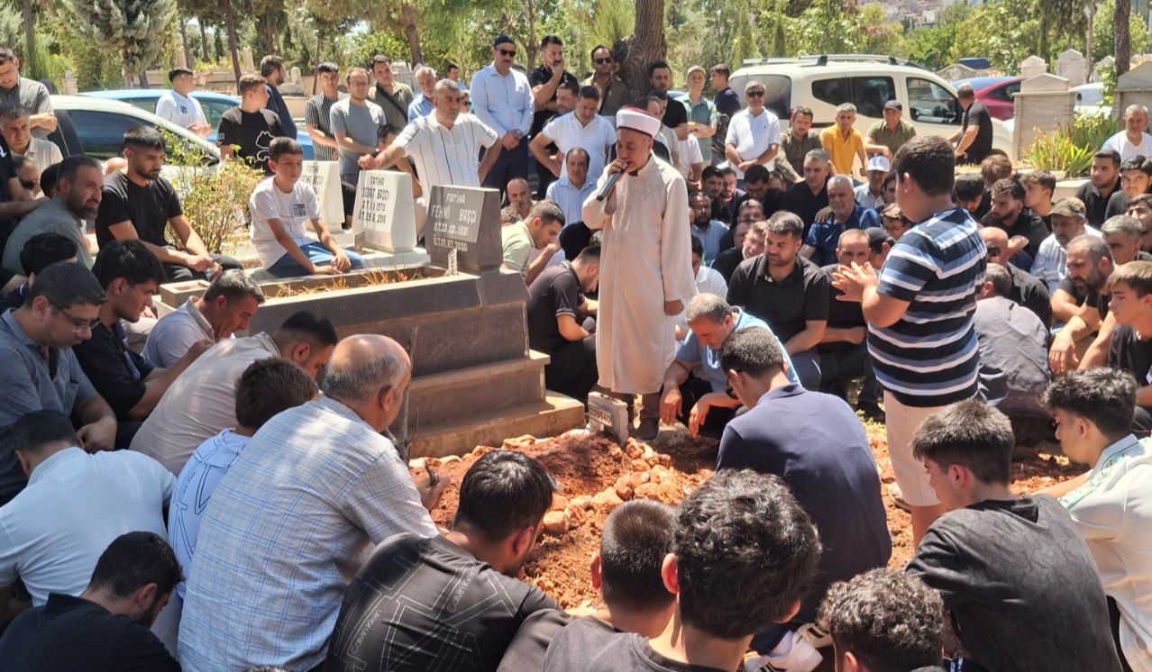 Kerem Çelik Son Yolculuğuna Uğurlandı