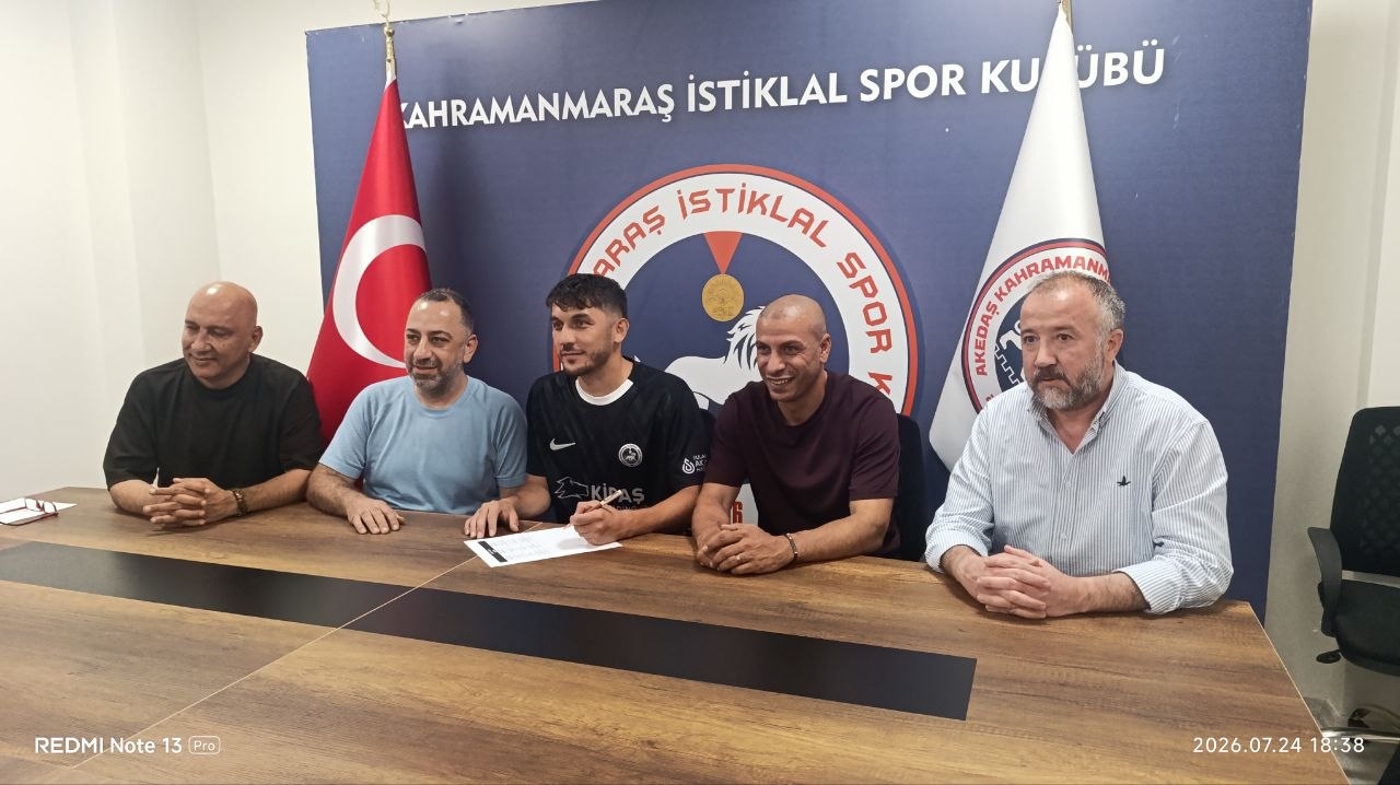 Kahramanmaraş İstiklalspor’dan Orta Sahaya Şampiyon Takviyesi! Sefa Narin İmzayı Attı