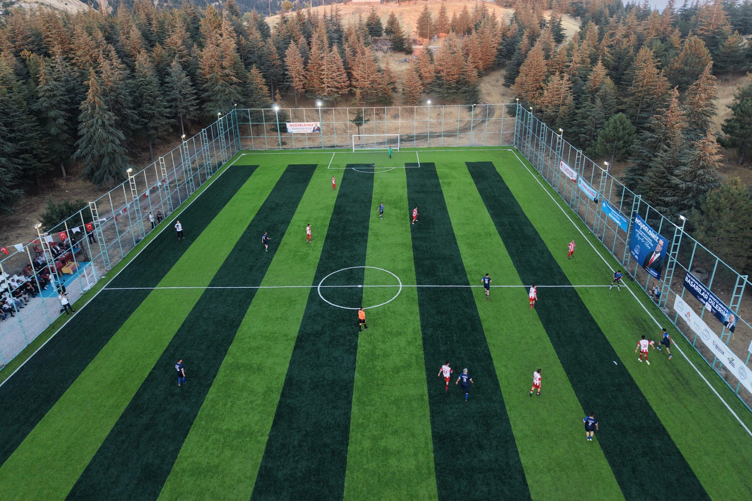 Kahramanmaraş’ta Kurumlar Arası Futbol Turnuvası Heyecanı Sürüyor