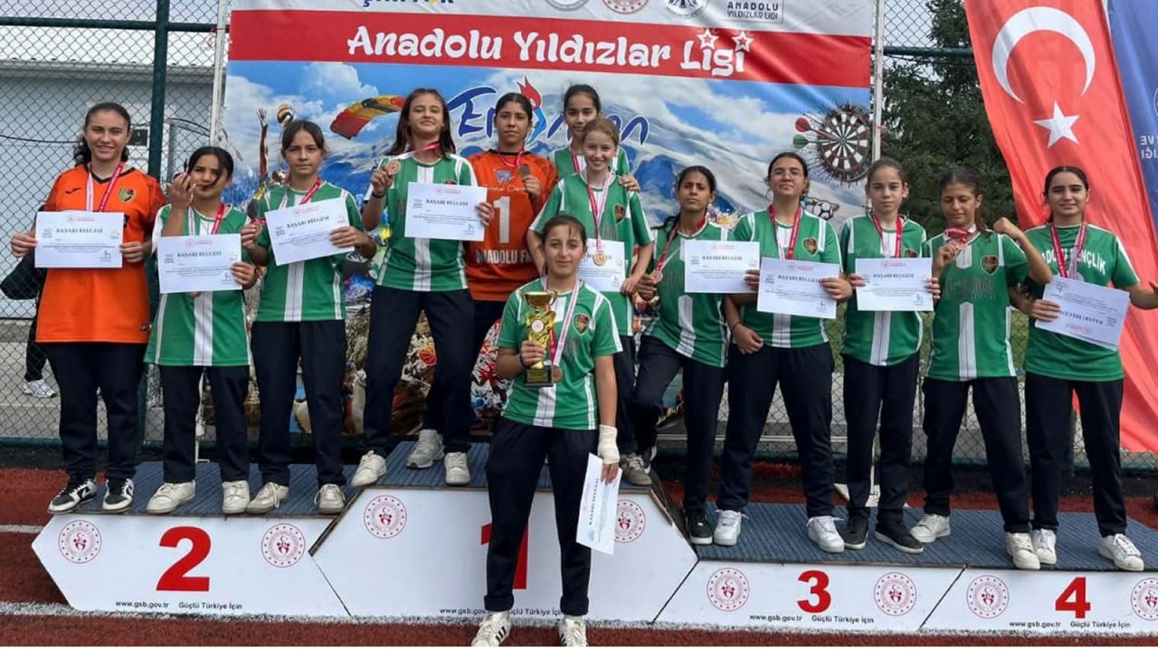 Kahramanmaraş’ın Kızları Türkiye 4.’sü!