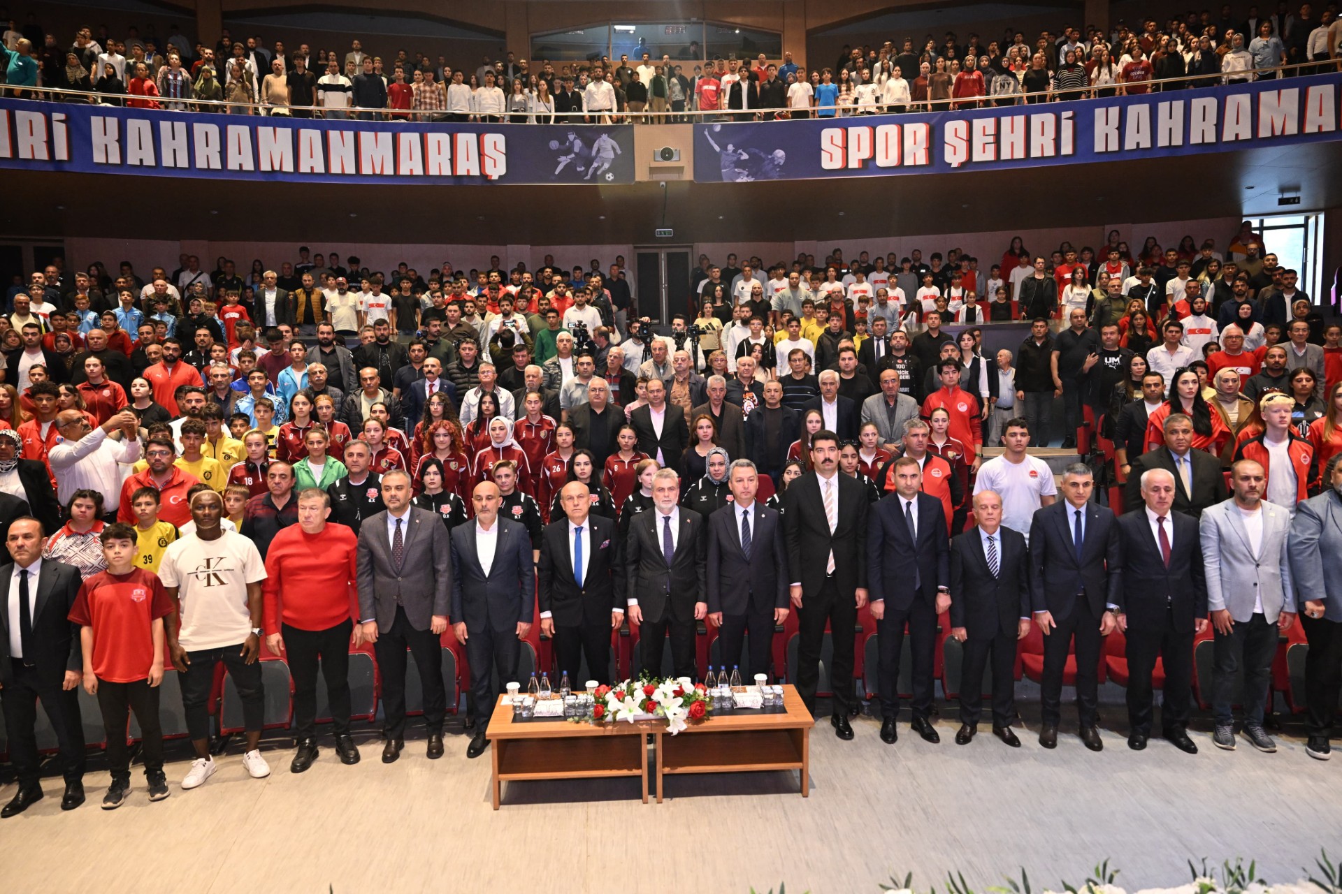 Spor Şehri Kahramanmaraş Panelinde Futbolun Önemli İsimleri Buluştu