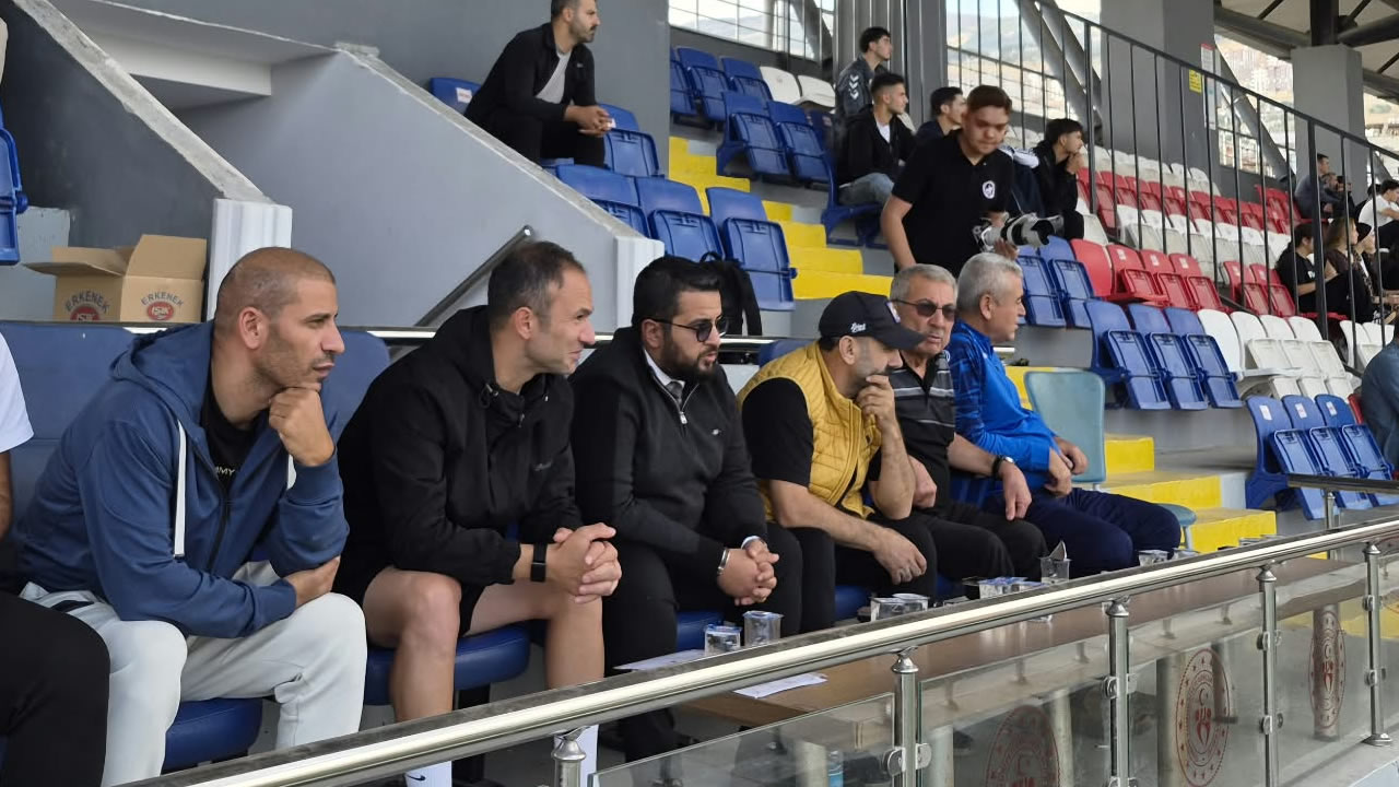 Abdülaziz Solmaz ve Ömer Faruk Mahir, U19 Gelişim Ligi’nde Maçını İzledi