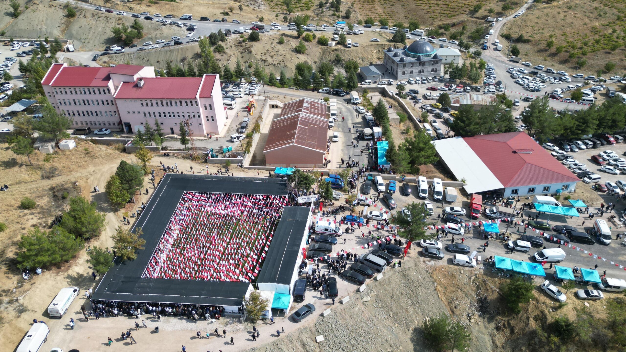 Bertiz’de Er Meydanı Şenlendi: 15. Geleneksel Baydemirli Güreş Festivali’ne Yoğun İlgi